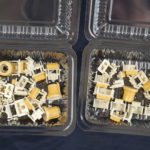 機材のボタンの黄ばみを取る方法